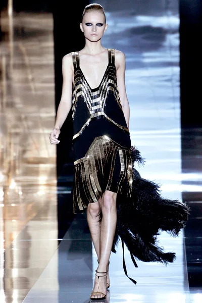 Look 35